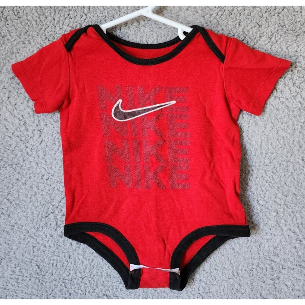 Nike Red Logo One Piece Outfit Short Sleeves Baby Bodysuit Infant Size 9 / 12 M